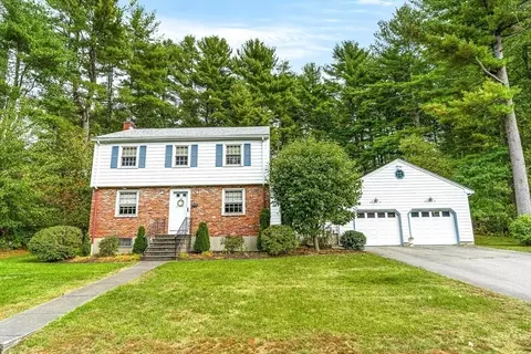 25 Hillview Rd, North Reading, MA 01864