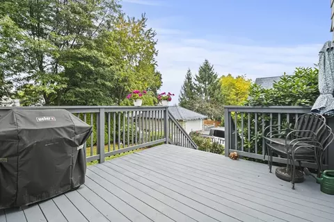 Exterior - 37 Rollinson Rd, Worcester, MA 01606 photo 6 of 15