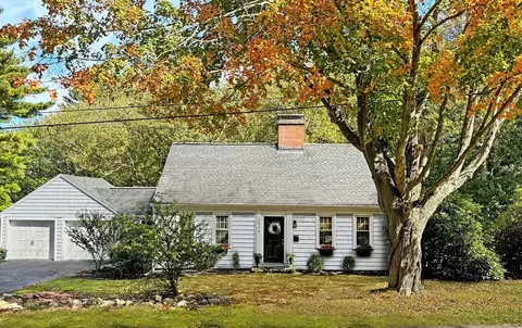 1718 Main St, Marshfield, MA 02050
