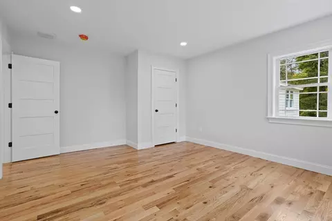 Bedroom - 42 Park St, Pepperell, MA 01463 photo 6 of 6