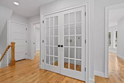 Entry Way - 42 Park St, Pepperell, MA 01463 photo 3 of 3