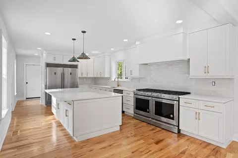 Kitchen - 42 Park St, Pepperell, MA 01463 photo 1 of 4