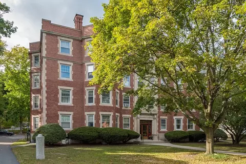 135 Pleasant St 33 #33(AKA 14), Arlington, MA 02476