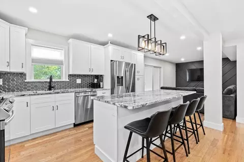1799 River St #2, Boston, MA 02136