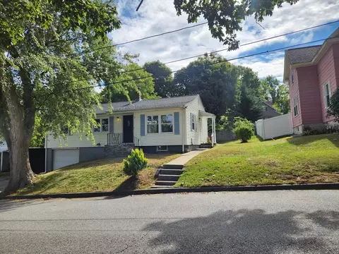 3 Dunbar St, Worcester, MA 01603