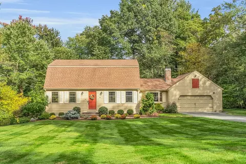 44 Thomas Dr, Chelmsford, MA 01824