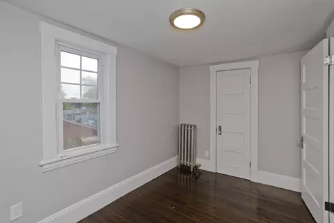 35 Montclair St, Springfield, MA 01104 photo 33
