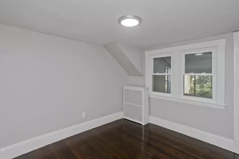 35 Montclair St, Springfield, MA 01104 photo 34