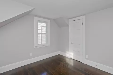 35 Montclair St, Springfield, MA 01104 photo 39