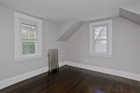 35 Montclair St, Springfield, MA 01104 photo 42