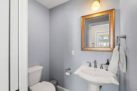 9 Gardner St, Beverly, MA 01915 photo 21