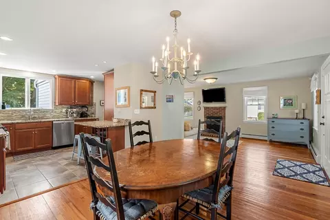 9 Gardner St, Beverly, MA 01915 photo 12