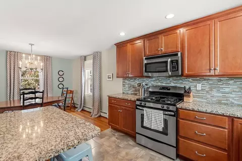 9 Gardner St, Beverly, MA 01915 photo 14