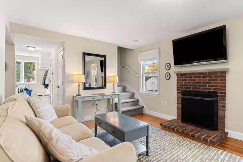 9 Gardner St, Beverly, MA 01915 photo 9