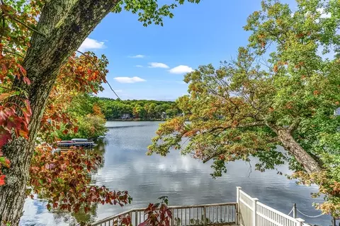 5 Woody Island Rd, Hopkinton, MA 01748