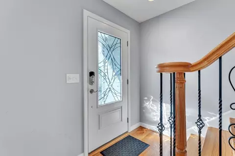 Entry Way - 170 Rolf Ave, Chicopee, MA 01020 photo 1 of 4