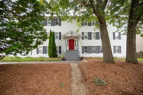 6 Inverness Ave #3, Worcester, MA 01604