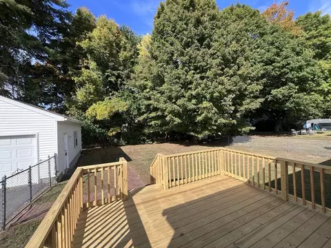 Exterior - 48 Peekskill Ave, Springfield, MA 01129 photo 3 of 3