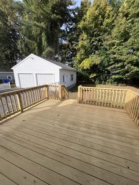 Exterior - 48 Peekskill Ave, Springfield, MA 01129 photo 2 of 3