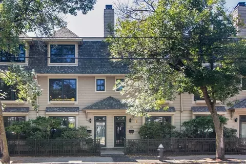 261 Cypress St, Brookline, MA 02445