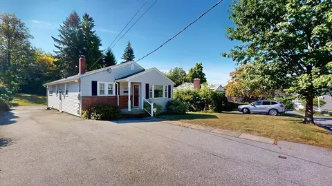 74 Randall St, Worcester, MA 01606 photo 3