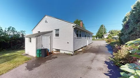 74 Randall St, Worcester, MA 01606 photo 6