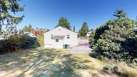 74 Randall St, Worcester, MA 01606 photo 5