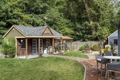 4 Pinecrest Rd, Hingham, MA 02043 photo 32