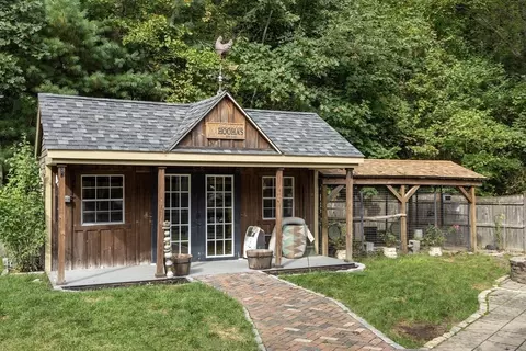4 Pinecrest Rd, Hingham, MA 02043 photo 30