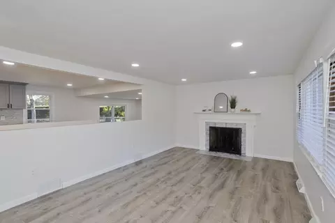 Living - 151 Fox Hill Rd, Springfield, MA 01118 photo 4 of 4