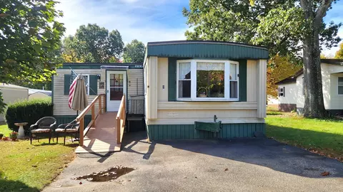 8 Westward Way, Brookfield, MA 01506