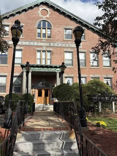 94 Newbury Ave #105, Quincy, MA 02171