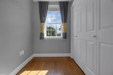 67 Spring St, Stoneham, MA 02180 photo 15