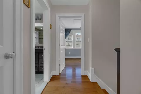 67 Spring St, Stoneham, MA 02180 photo 9