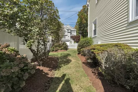 67 Spring St, Stoneham, MA 02180 photo 26