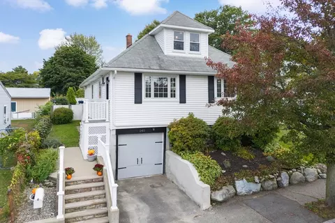 140 Reservoir Ave, Revere, MA 02151