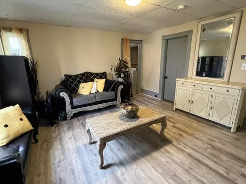 86 Arthur St, Worcester, MA 01604 photo 8