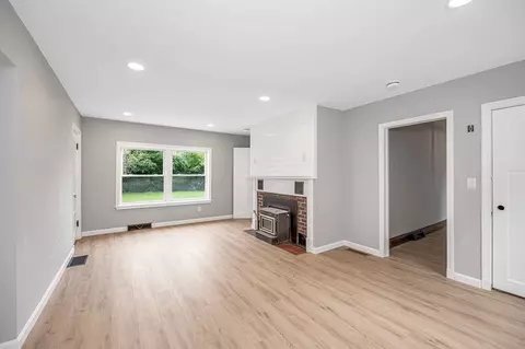 17 Gerrish Ave, Dracut, MA 01826 photo 17
