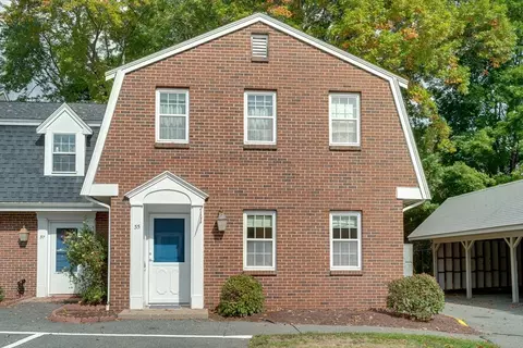 35 Erin Rd #35, Stoughton, MA 02072