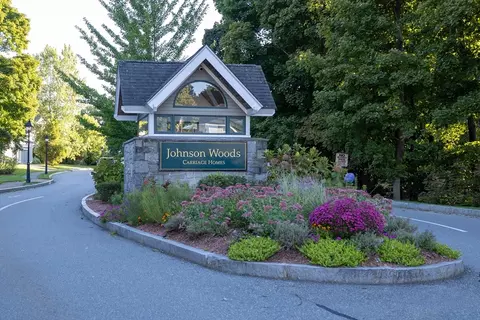 16 Talbot Ln #16, Reading, MA 01867