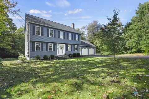 55 Arbor Dr, North Attleboro, MA 02760