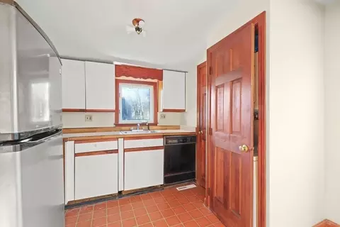 55 Sunset Ln, Barnstable, MA 02655 photo 9