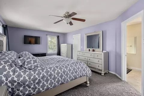 37 Pearson Dr, Springfield, MA 01119 photo 14