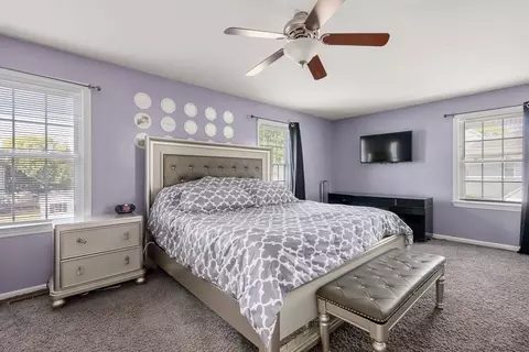 37 Pearson Dr, Springfield, MA 01119 photo 15