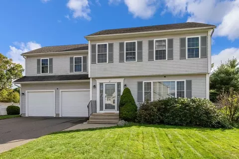37 Pearson Dr, Springfield, MA 01119 photo 2