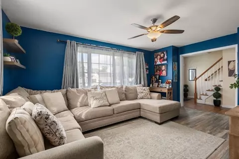 37 Pearson Dr, Springfield, MA 01119 photo 6