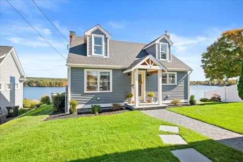 13 Loveland Rd, Webster, MA 01570