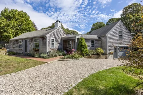 17 Hidden Valley Rd, Orleans, MA 02653