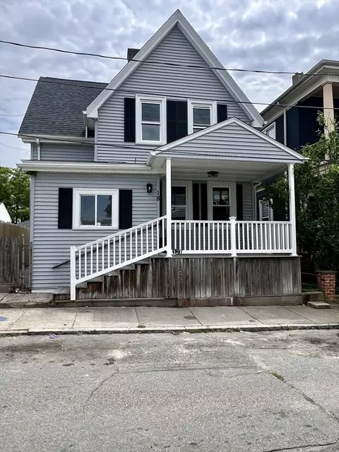 18 Brightman Ct, New Bedford, MA 02745