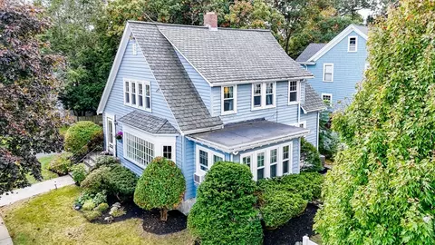 6 Nelson Rd, Melrose, MA 02176